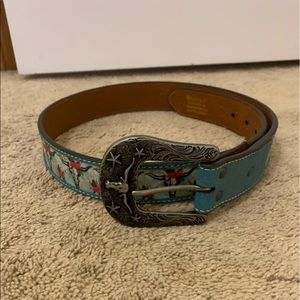 Ariat Western Belt size medium!